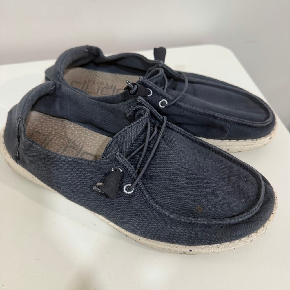 Hey Dude Navy Slip On Shoes Wendy Size 7 Comfortable Lightweight